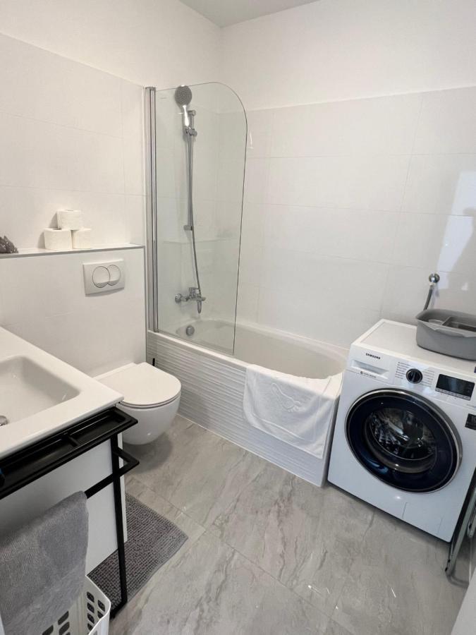 Apartman Festini Pag باغ المظهر الخارجي الصورة