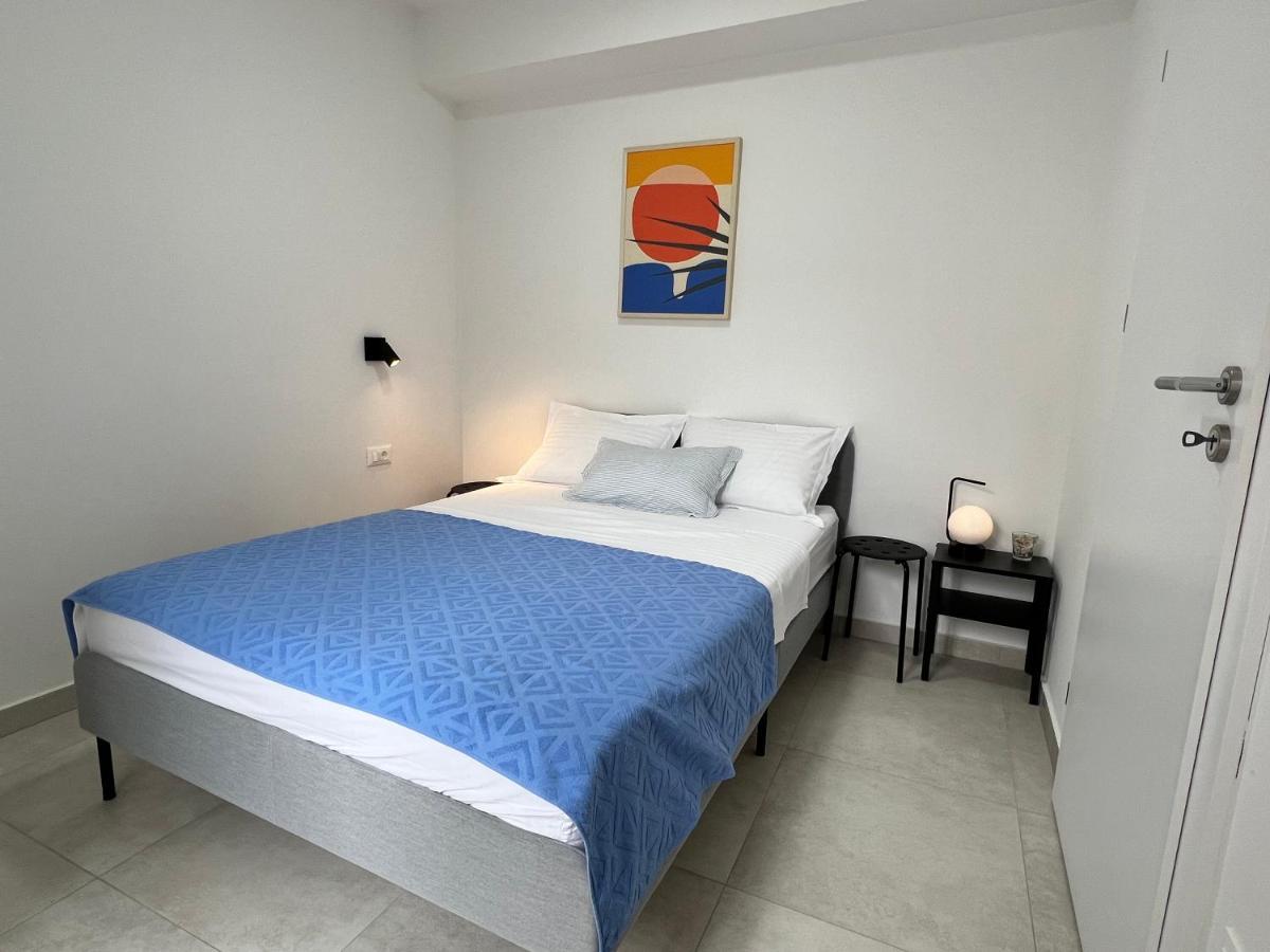 Apartman Festini Pag باغ المظهر الخارجي الصورة