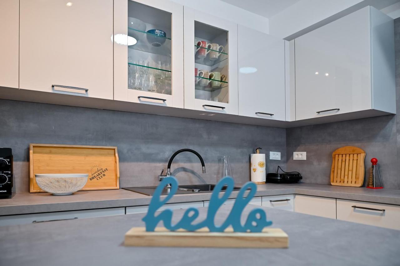 Apartman Festini Pag باغ المظهر الخارجي الصورة